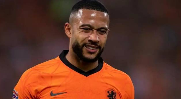 Memphis Depay gặp sự cố hy hữu: Mất hộ chiếu, lỡ hẹn với tuyển Hà Lan