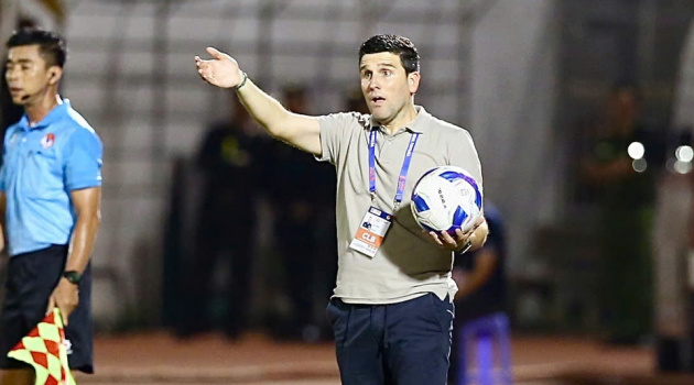 HLV Ninh Bình bức xúc vì trọng tài dù thắng kịch tính Công an TP HCM