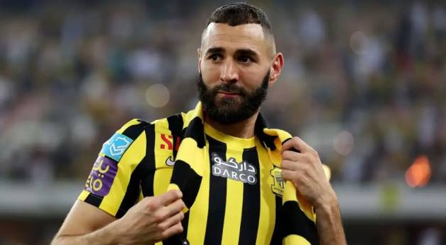 Benzema lên tiếng, Al-Ittihad thắng hú vía Al-Riyadh