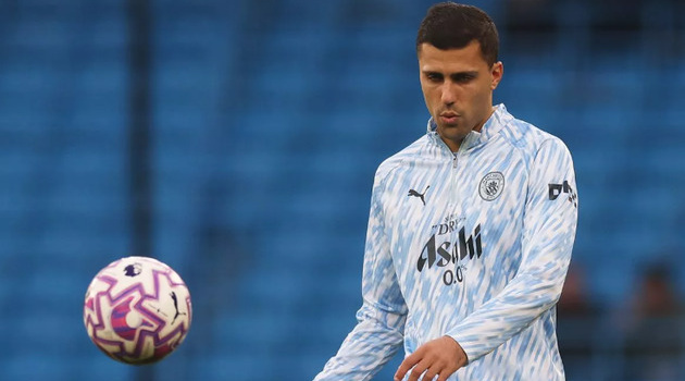 Man City “khát người” tuyến giữa: Pep đau đầu trước đại chiến Sunderland