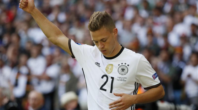 Joachim Loew hào hứng với tài năng trẻ Bayern