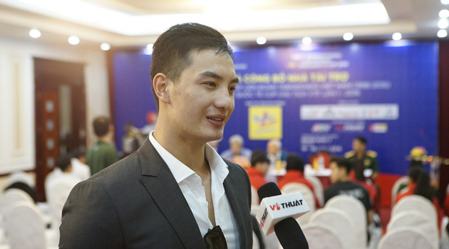 Nam vương Nguyễn Văn Sơn lịch lãm tham dự Lễ kỷ niệm 20 năm thành lập Liên đoàn Taekwondo Việt Nam