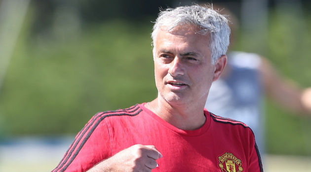 Mourinho hé lộ đội hình Man Utd đấu Real Madrid