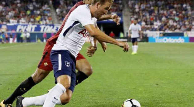 AS Roma đánh bại Tottenham trong phút bù giờ đầy kịch tính