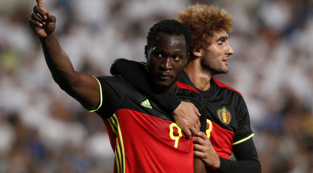 Lukaku sắp chạm đến cột mốc huyền thoại