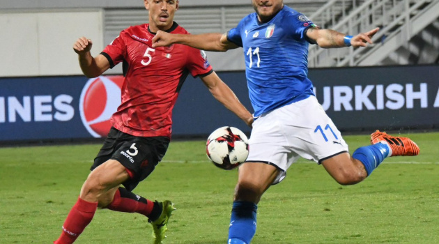 Candreva lập công, Italia nhọc nhằn thắng lượt trận cuối