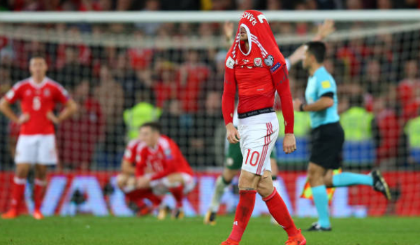 Thất bại trên sân nhà, xứ Wales cay đắng làm khán giả tại World Cup