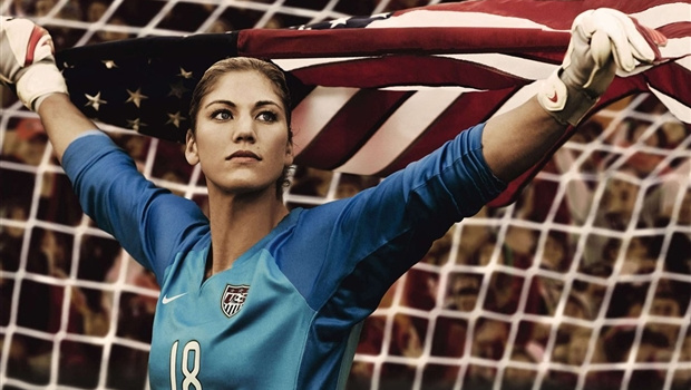 Hope Solo, nữ thủ thành nóng bỏng nhất hành tinh