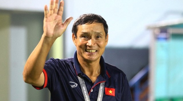 “Bố” Chung là HLV xuất sắc nhất Việt Nam 2017