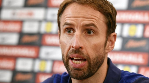 Hòa Italia, Southgate đả kích công nghệ VAR