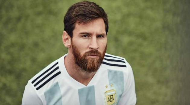 Messi hành động bất ngờ sau trận Argentina thua tan nát trước TBN