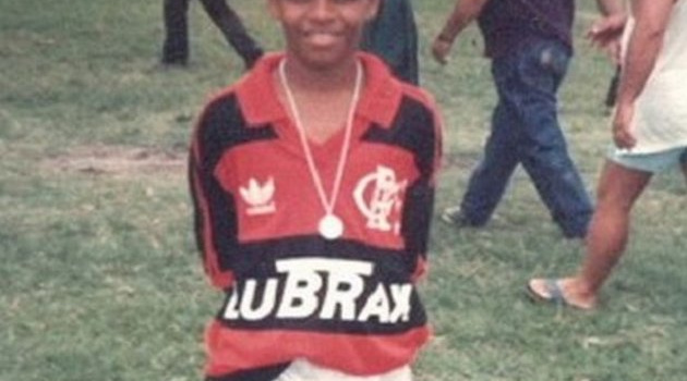 Hoàng đế Adriano: Mặt trái của một thiên tài