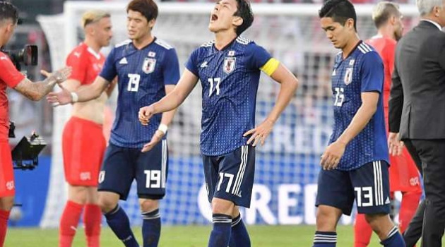 Nhật Bản chìm trong cơn khủng hoảng tồi tệ nhất lịch sử