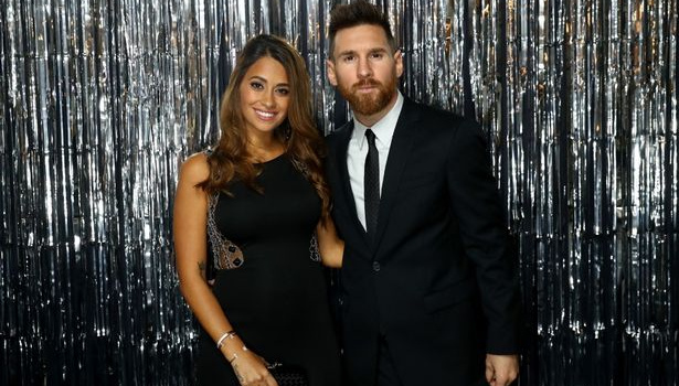 Vợ Messi tiếp lửa cho chồng phá tan tin đồn hôn nhân tan vỡ