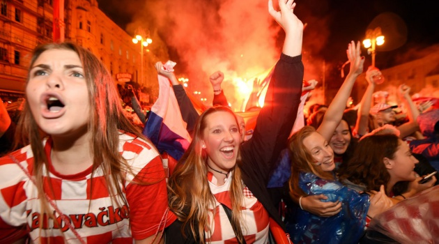 'Pháp sẽ đối mặt với 4,5 triệu người Croatia trong trận chung kết'