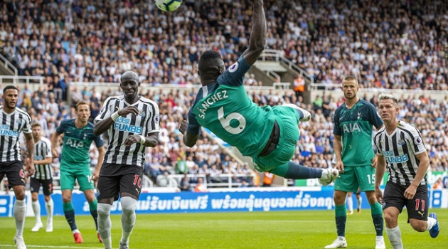 Người hùng World Cup tỏa sáng, Tottenham giành 3 điểm trước Newcastle