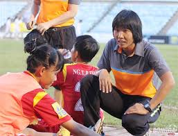 HLV đội nữ TP.HCM I lên tiếng vụ học trò ẩu đả trên sân Thống Nhất