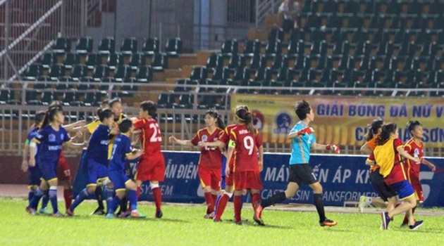 Báo Nhật đăng tải thông tin vụ ẩu đả xấu xí của bóng đá nữ Việt Nam