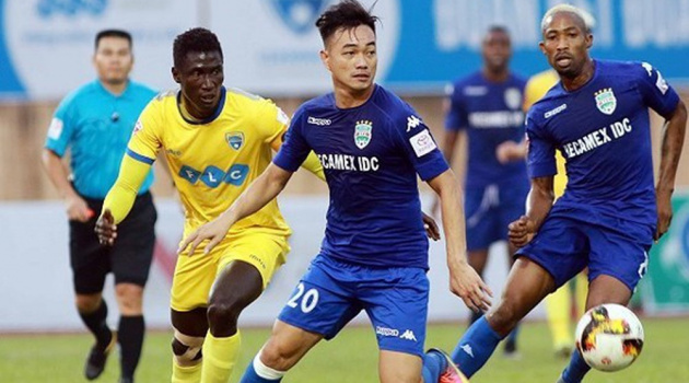 17h00 ngày 15/10, B. Bình Dương và FLC Thanh Hóa: Chiếc cúp cho đội tham vọng