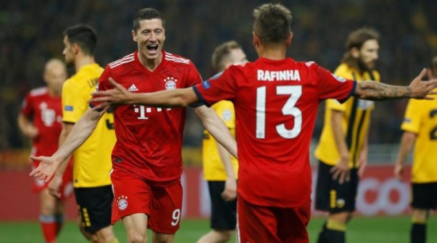 Lewandowski lập cú đúp, Bayern Munich bay cao ở Champions League