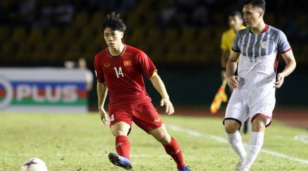 Thầy Park đúng khi để Công Phượng, Xuân Trường dự bị