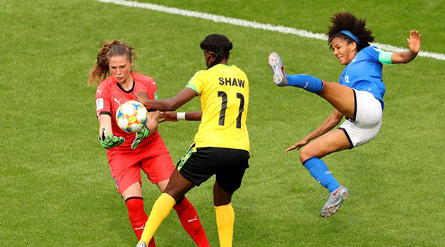 'Bán hành' Jamaica, tuyển nữ Ý điền tên vào vòng 16 đội World Cup