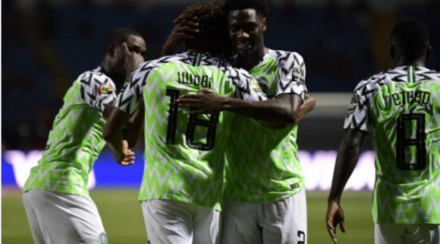 Sao trẻ Arsenal lên tiếng, Nigeria kết liễu nhà ĐKVĐ Cameroon sau 90 phút