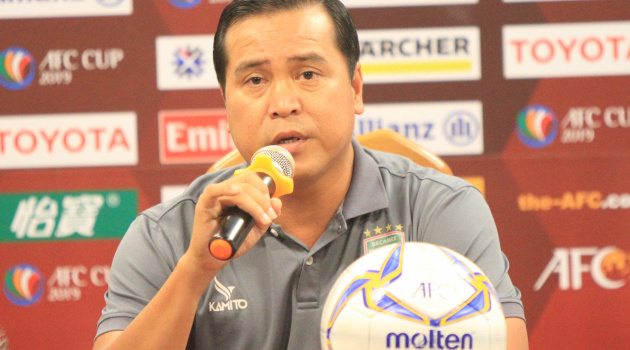 Bỏ ngoài tai 2 trận thua, HLV trưởng B.Bình Dương tự tin trước trận đấu với Hà Nội FC