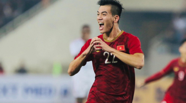 CĐV nước ngoài thán phục Tiến Linh: Đẳng cấp thế giới!