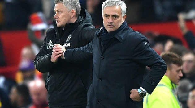 10 con số đặc biệt trước vòng 4 EPL: Mourinho 'giải hạn' trước M.U?