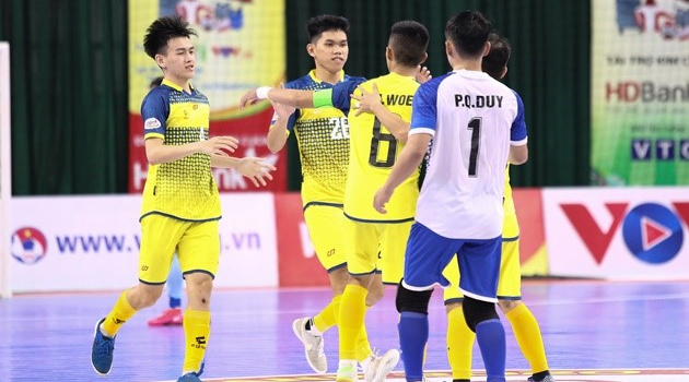 Lượt 12 giải futsal VĐQG - Ghi 2 bàn trong 15 giây, Cao Bằng ngoạn mục quật ngã SS.KH