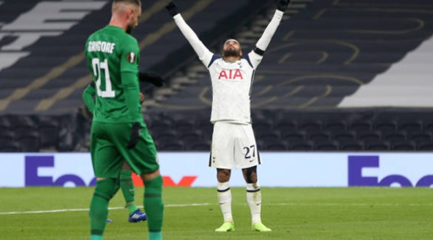 Tân binh chói sáng, siêu phẩm giữa sân, Tottenham hành hạ đối thủ không thương tiếc