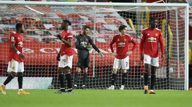 Đêm qua, có 1 đội bóng đen hơn Man Utd