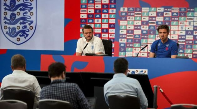 Jack Grealish tung hô sao Arsenal