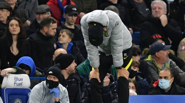 Tuchel cúi đầu, Chelsea tụt lại trong cuộc đua vô địch