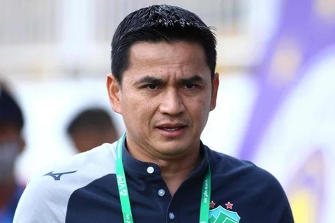 Kiatisuk: 'Chơi ở bảng tử thần là điều có ích cho HAGL'