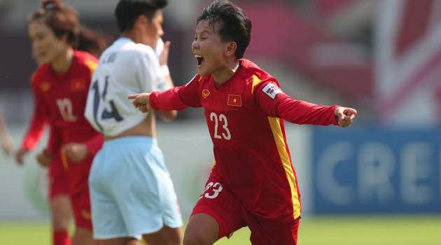 Bích Thùy, cầu thủ nhỏ bé nhưng tràn đầy năng lượng