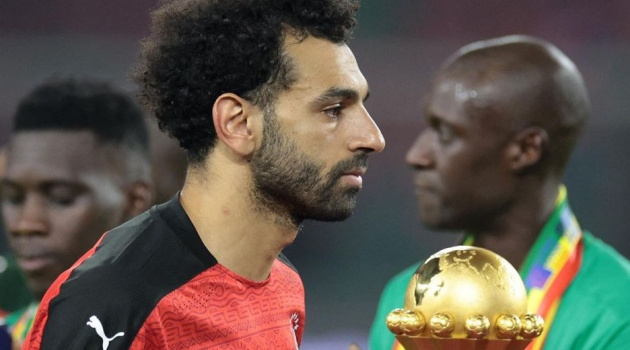 Phản ứng của Salah sau thất bại trước Mane