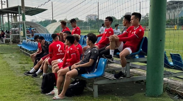 Vì sao Bùi Tiến Dũng, Sầm Ngọc Đức, Võ Huy Toàn rủ nhau ngừng tập luyện?
