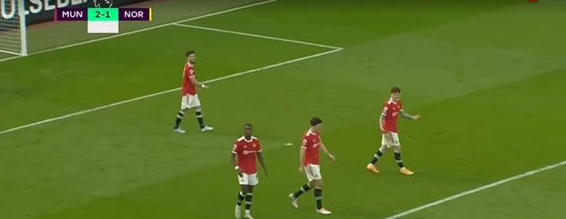 Lindelof không gánh nổi đội trưởng Man Utd