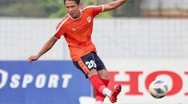 Cầu thủ Phố Hiến có nguy cơ bị thanh lý vì đi đá phủi