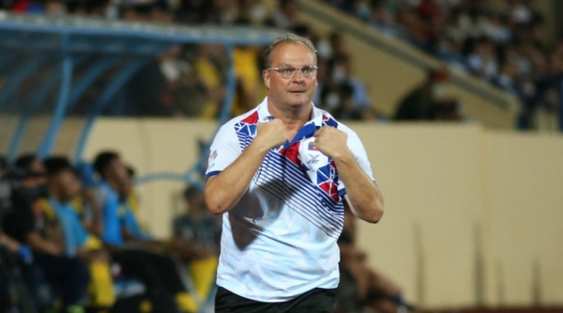 Bí quyết trong chiến công của U19 Lào