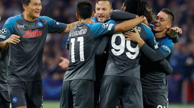 Bí quyết tạo nên một Napoli khó tin mùa này