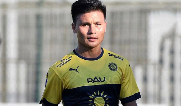 Quang Hải không 'tăng giá' ở Pau FC