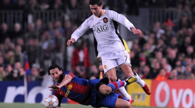 Man Utd đấu Barca: Khi Ronaldo gặp khắc tinh lớn nhất sự nghiệp