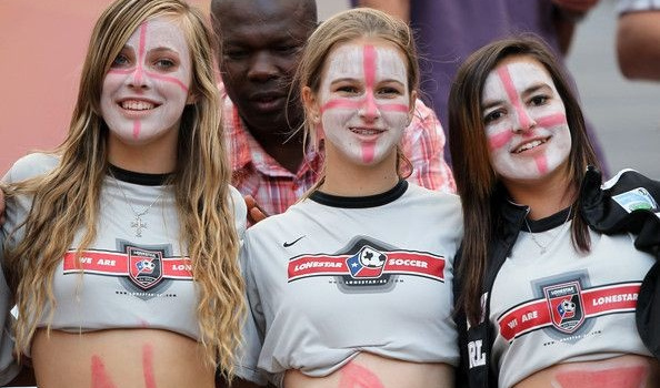 Nỗ lực bảo vệ các fan nữ trong mùa World Cup