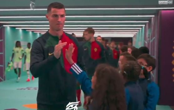 Hành động đẹp của Ronaldo ở trận gặp Ghana