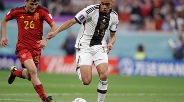 Jurgen Klinsmann: Tài năng trẻ xuất sắc nhất nước Đức