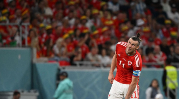 Gareth Bale xác nhận tương lai với xứ Wales sau khi bị loại