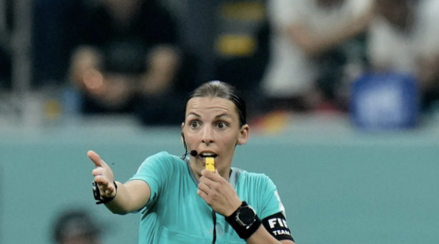 Phản hồi tích cực dành cho nữ trọng tài phá vỡ lịch sử World Cup